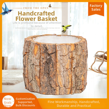 Pastoralinis gėlių indas ir krepšelis - rankų darbo, pintas iš žolės, natūralus procesas, pritaikymas