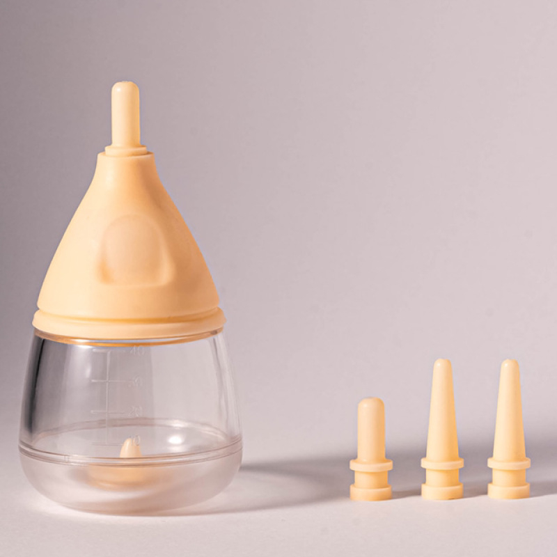 Macskáknak szóló etető cumisüveg — kézi etetés, Alkalmas macskáknak, Anyag: Egyéb