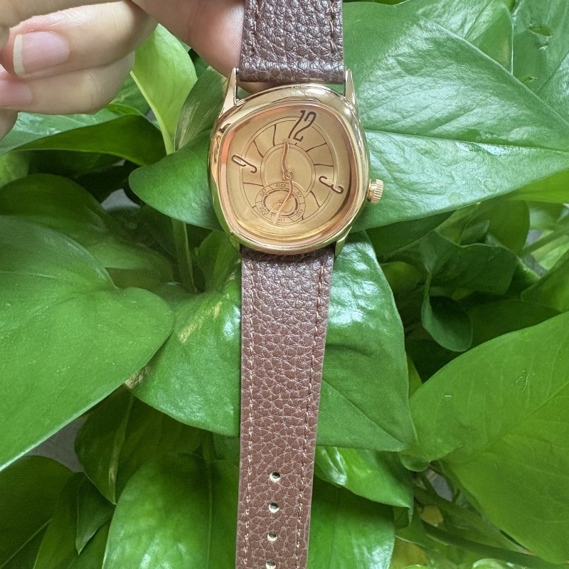 Sat za unisex s kvarcnim mehanizmom PE45, PU kaiš, okrugli brojčanik, luminozna funkcija, vodootpornost 10m