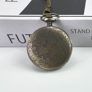 Džepni sat s srednjovjekovnim rimskim brojevima, skeletizirani brojčanik, kvarcni mehanizam, retro dizajn s kapkom za otvaranje