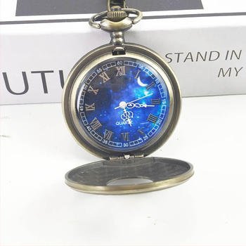 Vreckové hodinky s quartz pohonom, antický štýl, stredoveké rímske číslice, skeletový otvor, puzdro zliatiny, remienok