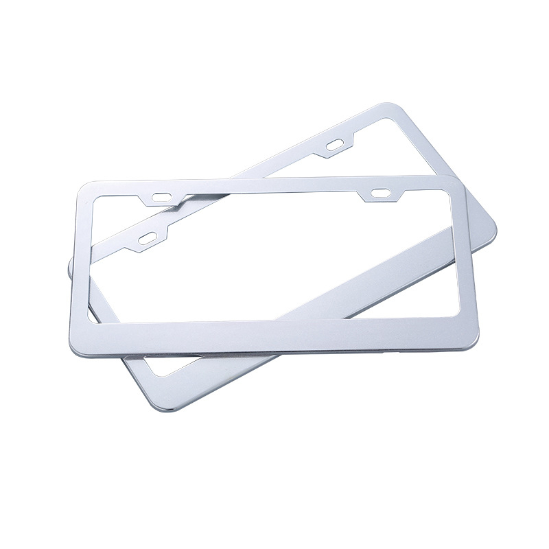 Okvir za registarsku tablicu od nehrđajućeg čelika s imitacijom karbonskih vlakana, četiri rupe, model 02, Shia (Za male automobile)