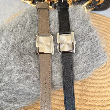 Ceas de damă - Carcasă dreptunghiulară, piele naturală, mișcare cuarț (Japan MIYOTA), rezistență la apă 10 m, Carcasă din aliaj, Geam mineral