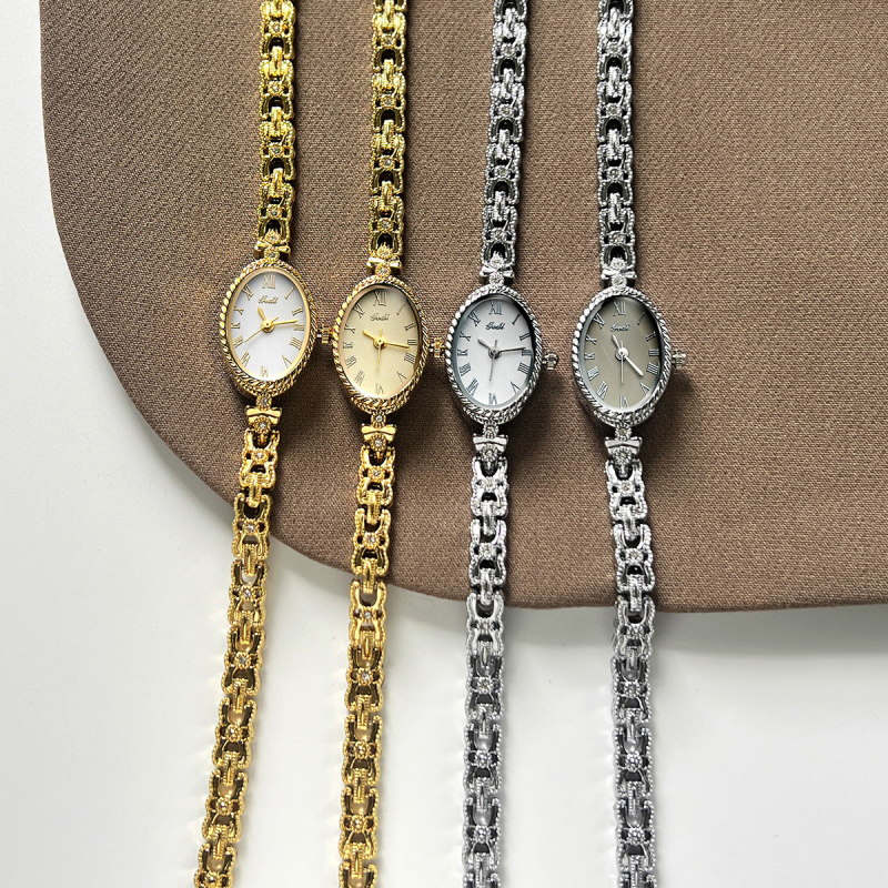 Ženski kvarcni sat s narukvicom i ovalnim cifrom, vodootpornost 30 m, kućište i remen od legure, mineralno staklo