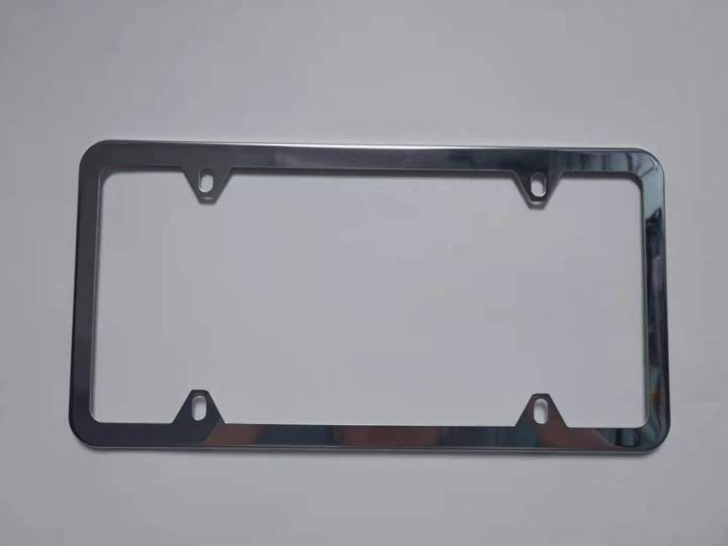 Shia okvir za registarsku pločicu od nehrđajućega čelika, četiri otvora, imitacija karbonskih vlakana, model 02, za putničke automobile