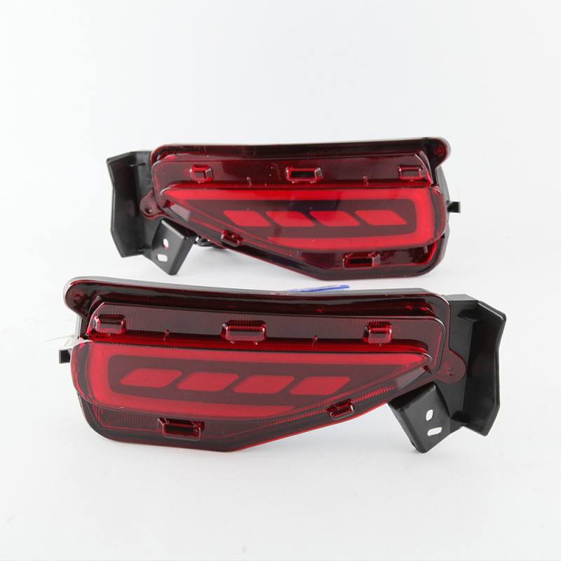 LED aizmugures bufera gaisma Toyota Fortuner 2016–2020, 3 funkcijas: braukšana, bremzēšana un pagrieziena signāls, ABS korpuss, 12V, LED, 1W, 6000 lm