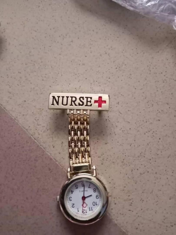 Medicinski sat za sestre - Kvarcni mehanizam, Analogni prikaz, Kućište od legure, Remen od legure, Vodootpornost: Ne