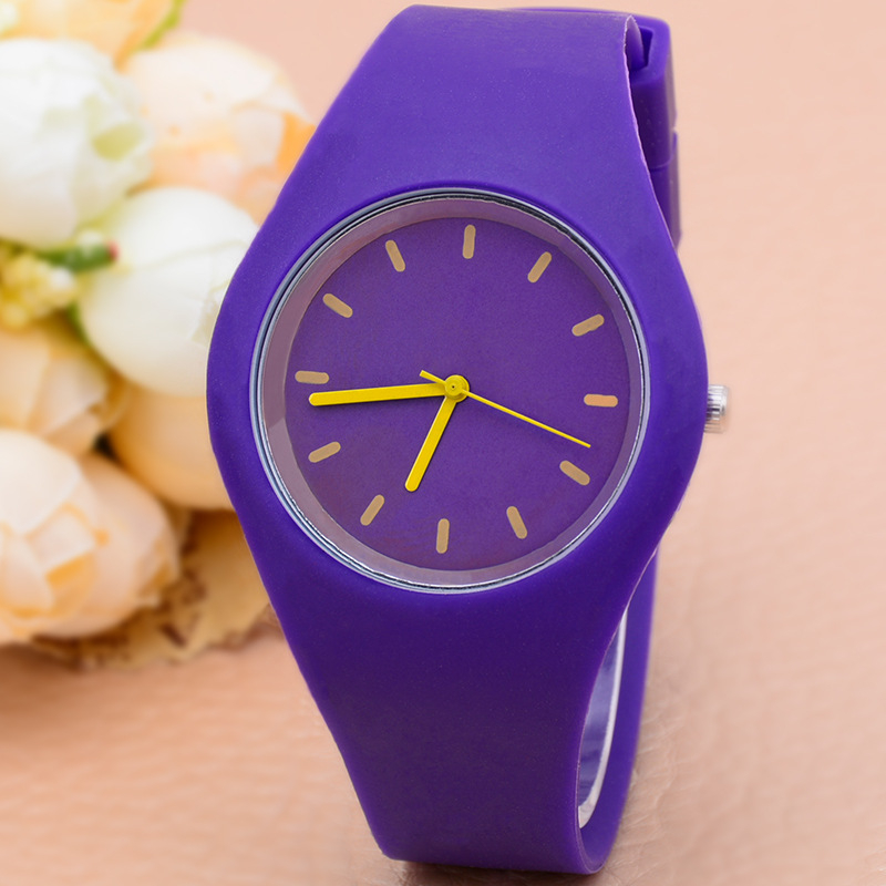 Női szilikon kvarc karóra Morning Dragon mechanizmussal, analóg kijelző, szilikon tokkal és szilikon szíjjal