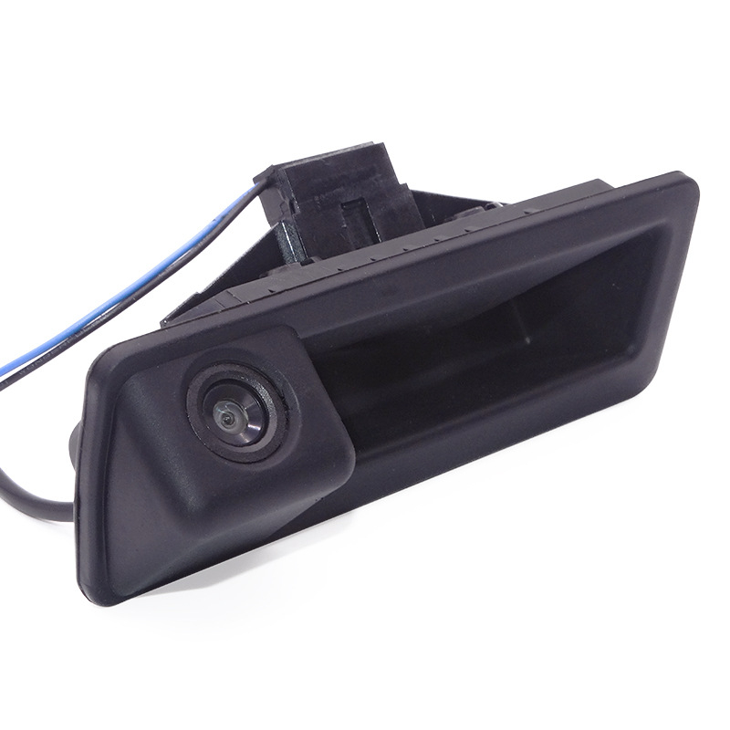 Zadná kamera pre BMW, univerzálny typ LS8003, 12V, rozlíšenie 928x520, uhol zobrazenia 90-170°