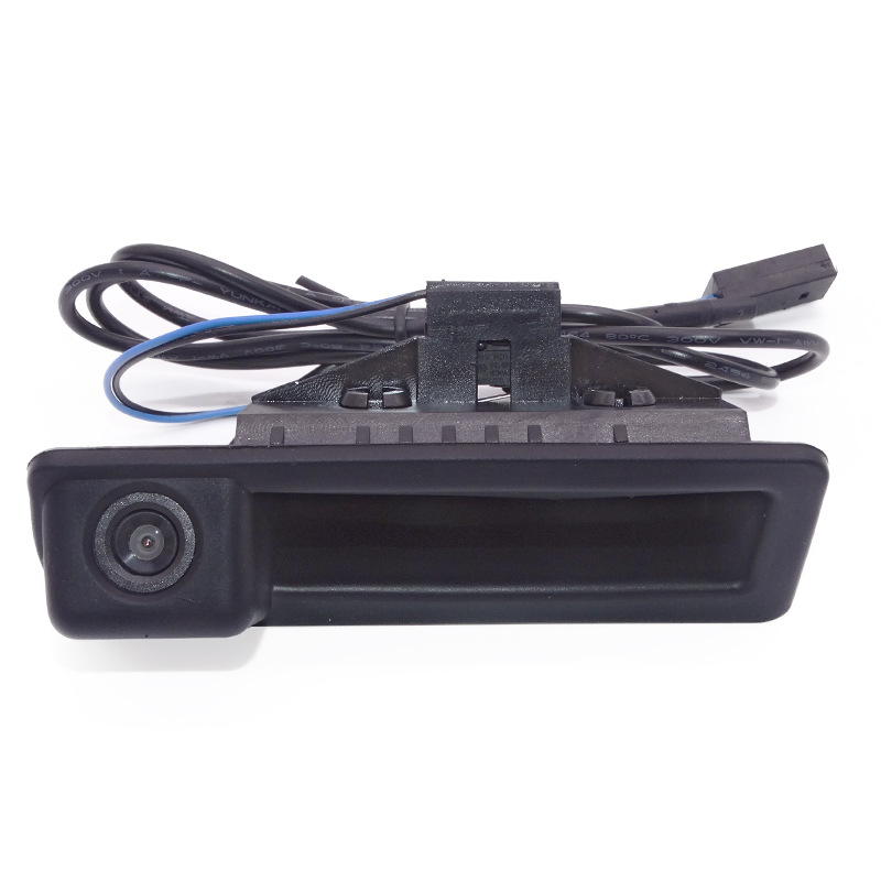 Zadná kamera pre BMW, univerzálny typ LS8003, 12V, rozlíšenie 928x520, uhol zobrazenia 90-170°