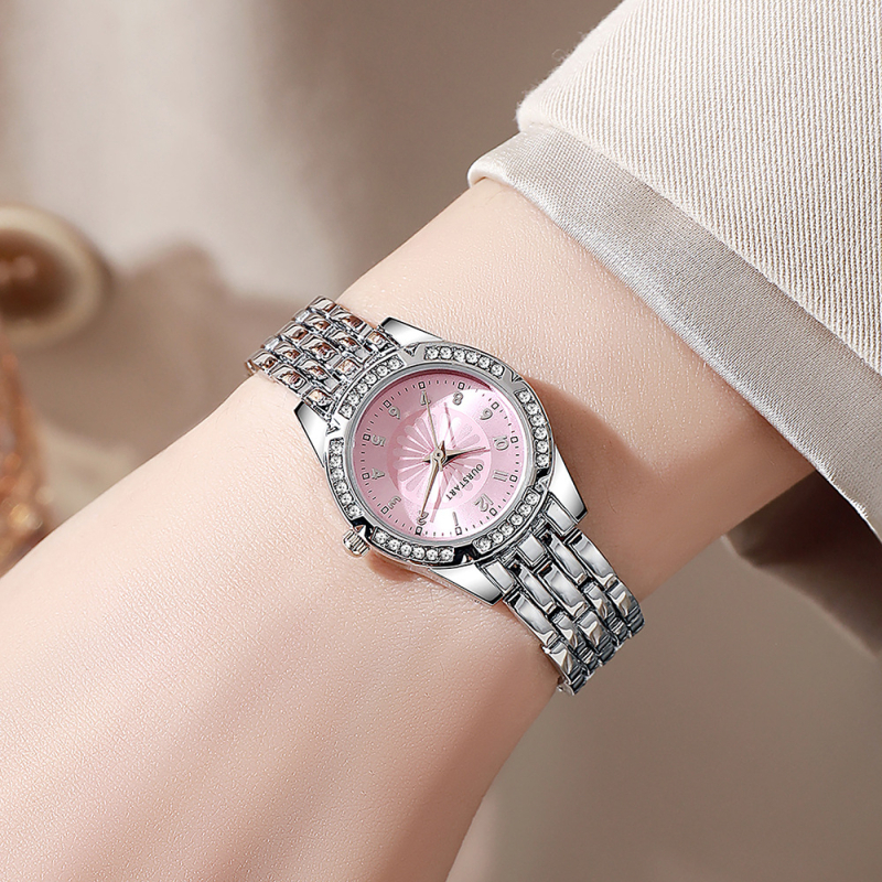 Leostar ženski kvarcni sat – kućište od legure, narukvica od legure, kopča od nehrđajućeg čelika (Pokret: kvarc • Podrijetlo pokreta: Kina • Materijal kućišta: legura • Materijal narukvice: legura • Materijal kopče: nehrđajući čelik)