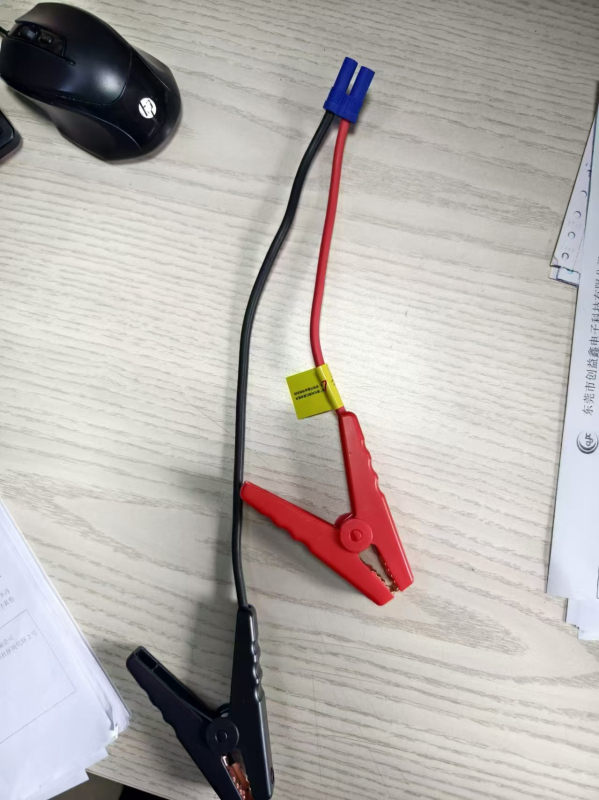 Klip pre automobilovú batériu s proti spätnému pripojeniu, inteligentný klip batérie (Model BW, Značka Buwei)