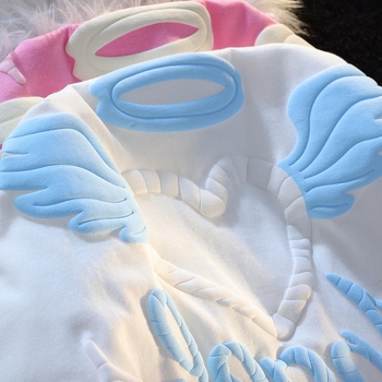 Τ‑σίτερ με σχέδιο Anime Cartoon, ύφασμα Milk Silk, ιαπωνικό/κορεάτικο leisure στυλ, φαρδιά γραμμή, κοντό μανίκι, crewneck