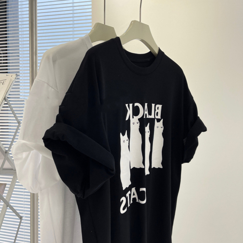 Ženska oversize majica kratkih rukava, Milk Silk tkanina, anime uzorak