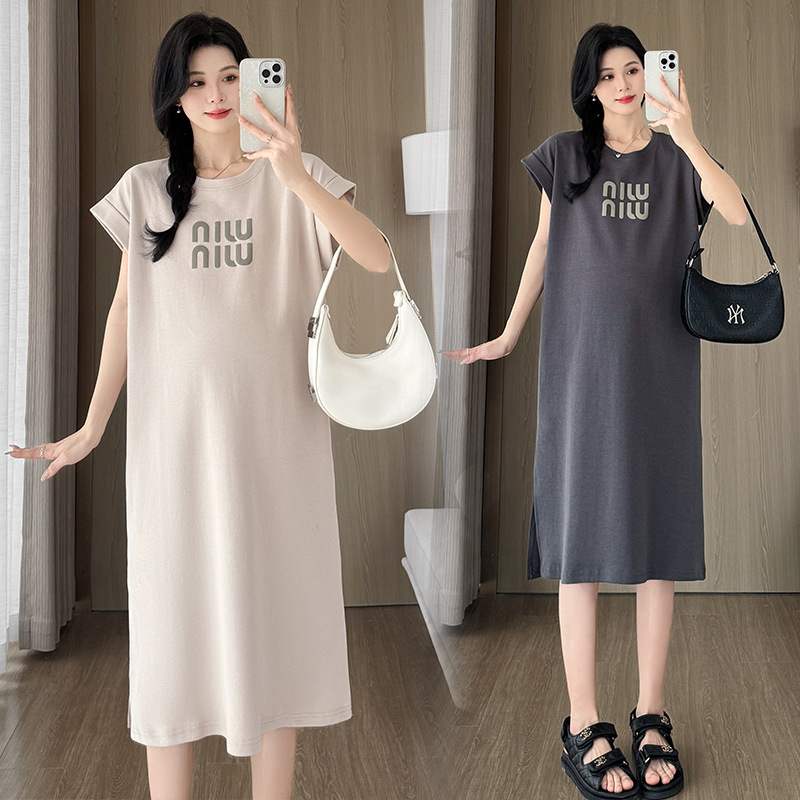 Haljina tip T-shirt s otisnim slovima, pamuk 80-90% + elastan <30%, A-linijska duga haljina, kratki rukavi, streetwear stil