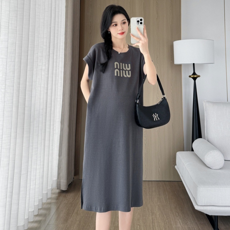 Haljina tip T-shirt s otisnim slovima, pamuk 80-90% + elastan <30%, A-linijska duga haljina, kratki rukavi, streetwear stil