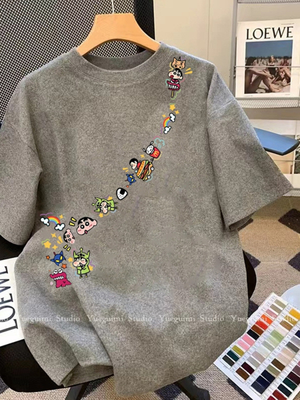 Ženski pamučni T-shirt s printom Crayon Shin-Chan, plus veličina, široki kroj, kratki rukavi, okrugli izrez, ljeto 2025