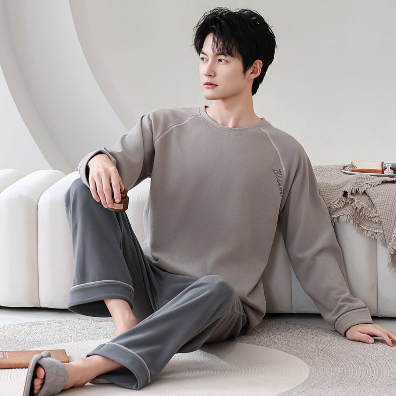 Комплект пижами за мъже с качулка, casual стил, полиестер Derong, тегло 251–300 г/м2, кръгло деколте, дълги ръкави и дълги панталони за зимно носене вкъщи