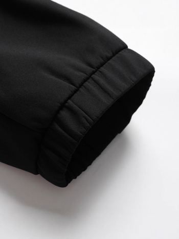 Meeste talvepolüesterjakk lapelliga, pikkade varrukatega ja eesmine tõmblukk