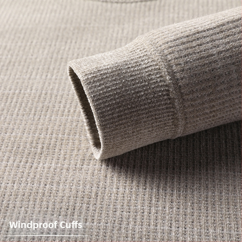 Zimný pletený top s fleecovou podšívkou, dlhé rukávy, okrúhly výstrih, pravidelná dĺžka, polyesterová látka