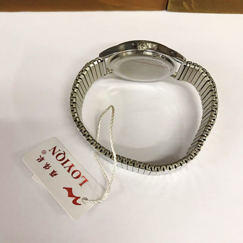 Sat s kvarcnim mehanizmom 2035, brojčanik s arapskim brojkama, nehrđajući čelik remen, kućište od legure, vodootpornost 10 m