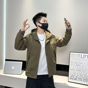 Jakna - stojeći ovratnik, s kapuljačom; Debela (Vanjska tkanina: vuna; Glavna tkanina: zečja krzna; Podstava: poliester 95%+)