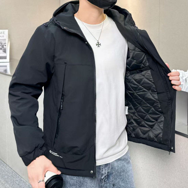 Jakna - stojeći ovratnik, s kapuljačom; Debela (Vanjska tkanina: vuna; Glavna tkanina: zečja krzna; Podstava: poliester 95%+)