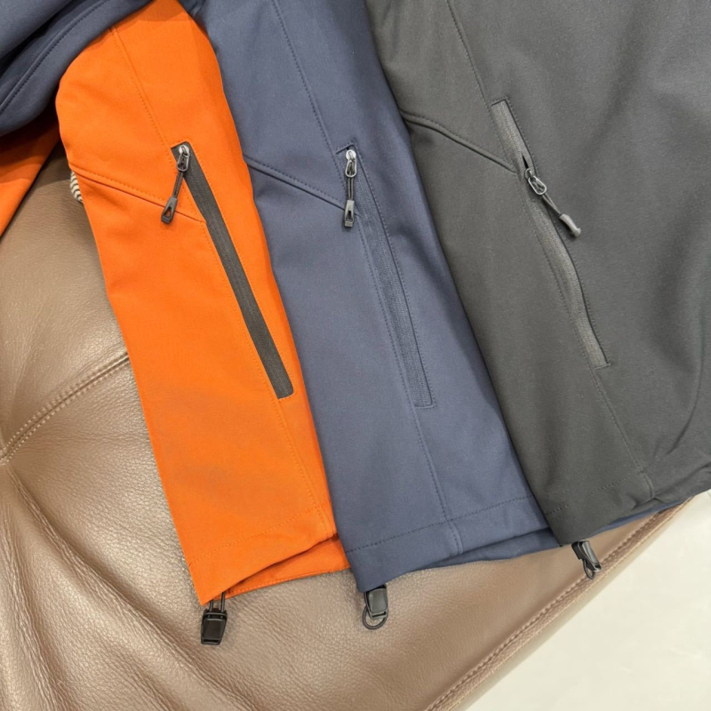 Muška softshell jakna s fleece podstavom, vjetrootpornost, gradska zimska jakna