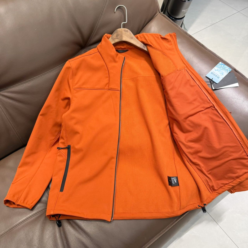 Muška softshell jakna s fleece podstavom, vjetrootpornost, gradska zimska jakna