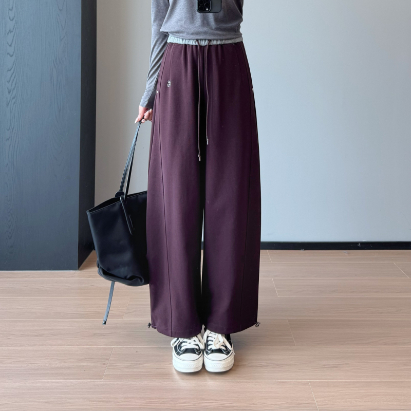 Ženske casual hlače s elastikom u struku, mješavina pamuka i poliestera (30-50% pamuka, 50-70% poliester), ravni kroj, jesen 2025