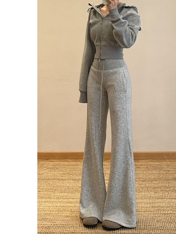 Opuštene hlače s visokim strukom i zvonastim krojem, 3/4 duljine, poliester