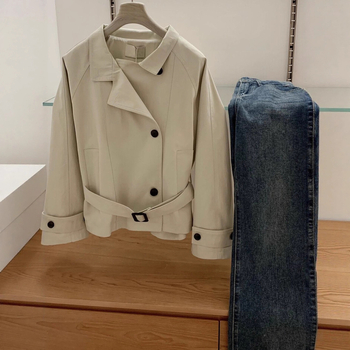 Ženski trench coat u korejskom stilu, pamuk materijal, pojas u struku, stojeći ovratnik, dugi rukavi, srednja duljina