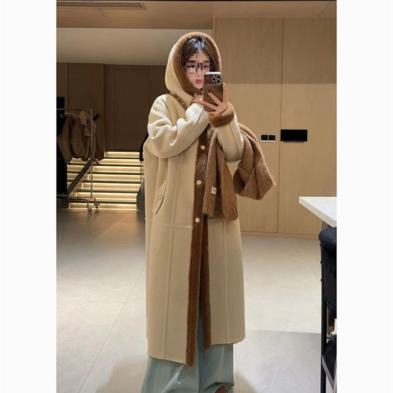 Női kordbársony kabát nyúl szőrme díszítéssel (<30%), fleece bélés, középhosszú, vastagított