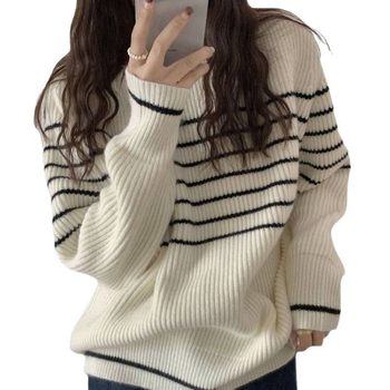 Ženska pletena jakna s kapuljom, opuštenog kroja, okrugli izrez, prugasti uzorak, jesen-zima 2025