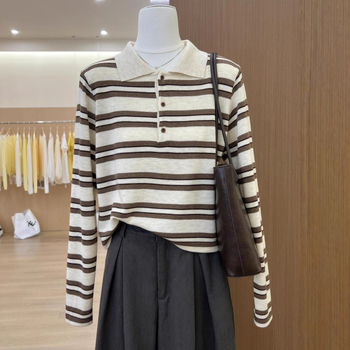 Kokvilnas adīts slāņots tops ar augstu apkakli un svītrainu rakstu, plandošām piedurknēm, Korejas ielu stils