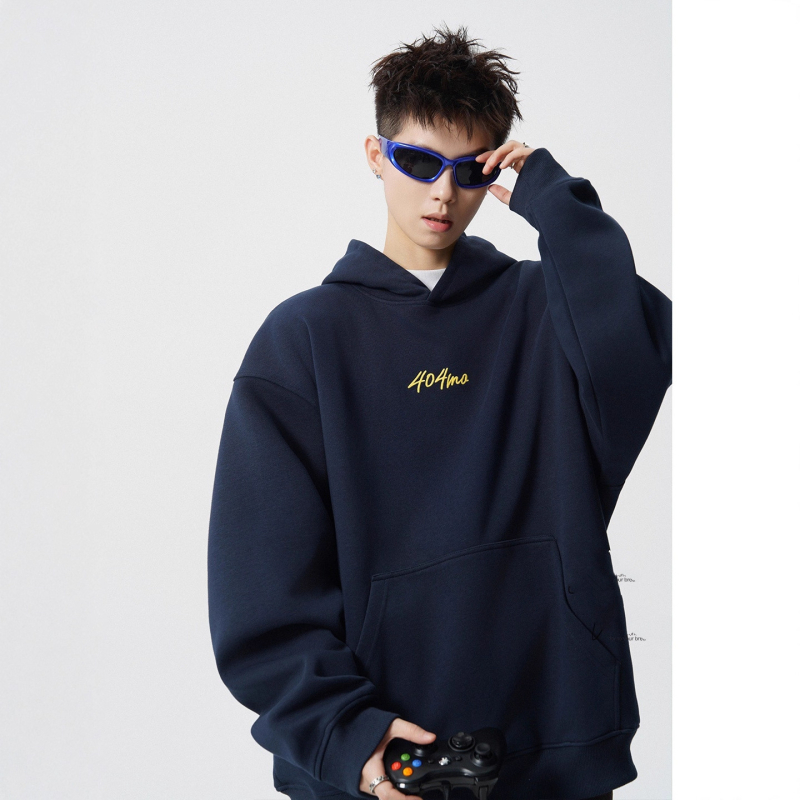 Duks s kapuljom od flisa s tiskom američkih slova, poliester materijal, fleece podstava, širok kroj