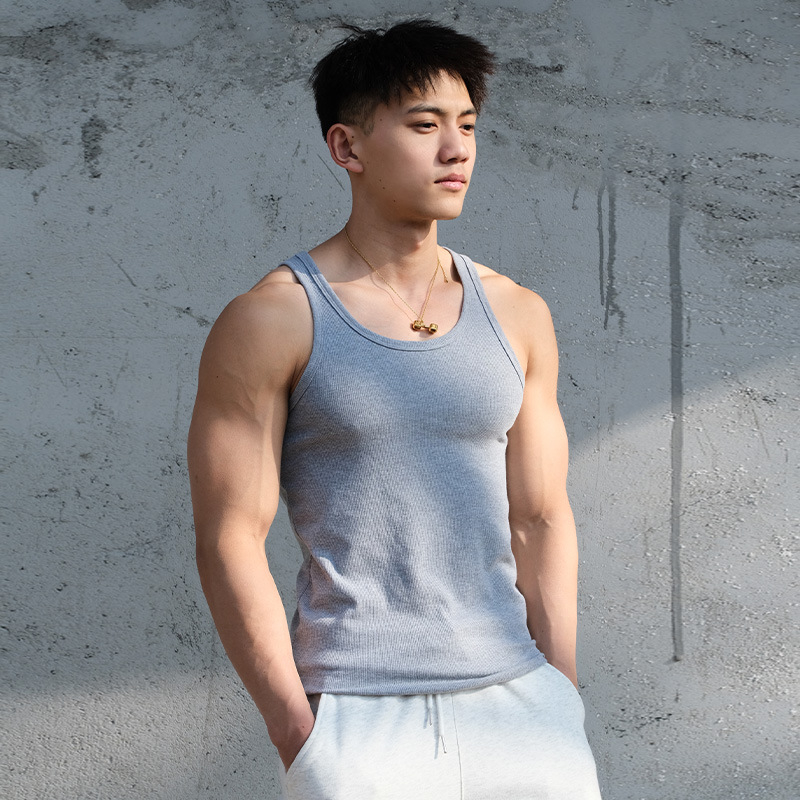 Muški sportski bez rukava top, široka silueta, poliester, za sport, proljeće 2025, ravni donji rub