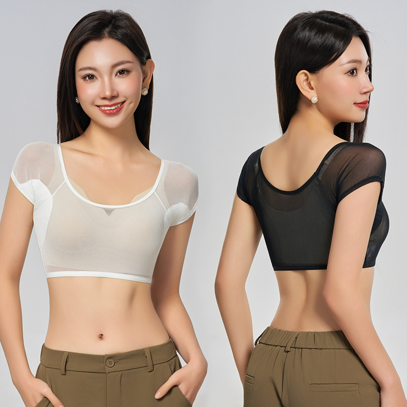 Camisole poliészterből áttetsző hálós panellel, hónalj alatti nedvszívó betétek, gyorsan száradó poliészter anyag (80-90% poliészter)