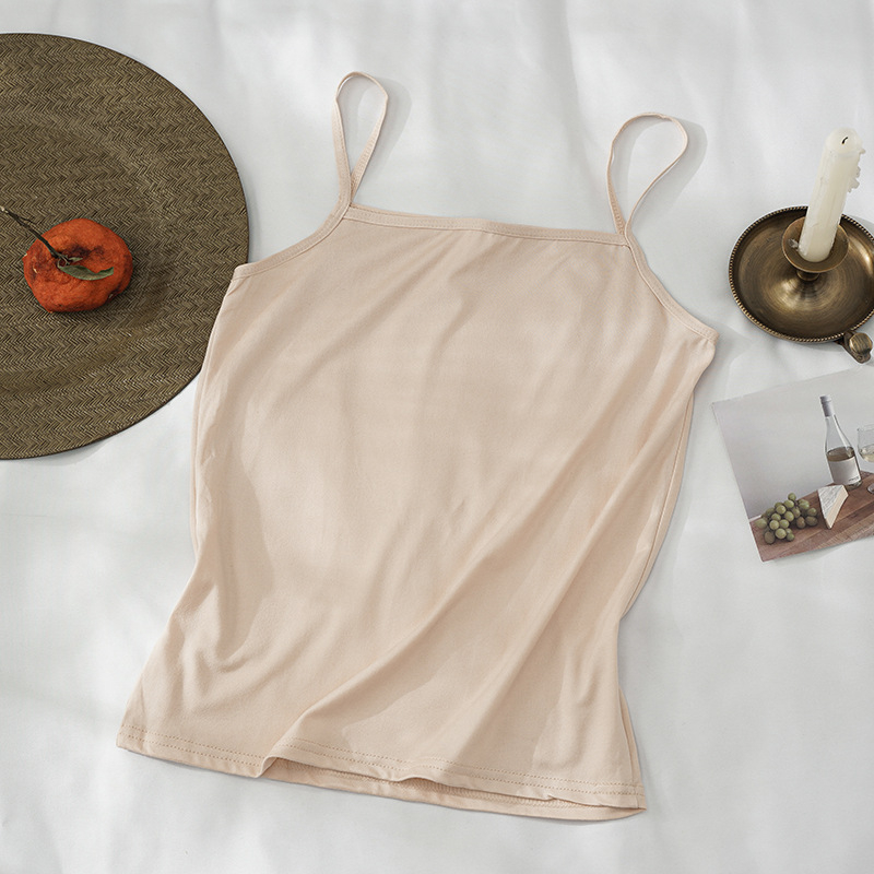 Camisole Milk Silk, s tankim trakicama, kvadratni ovratnik, 95–100% poliester, ljeto, proljeće i jesen