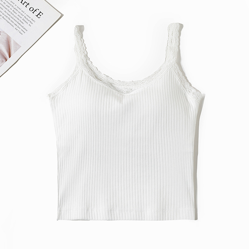 Moterinis medvilninis cami su pagalvėliais krūtinėms ir nėriniais, 90–95% medvilnė, apvalus kaklo, petnelės Sling, vidutinio svorio 181–200 g/m2, vasara pavasaris ruduo