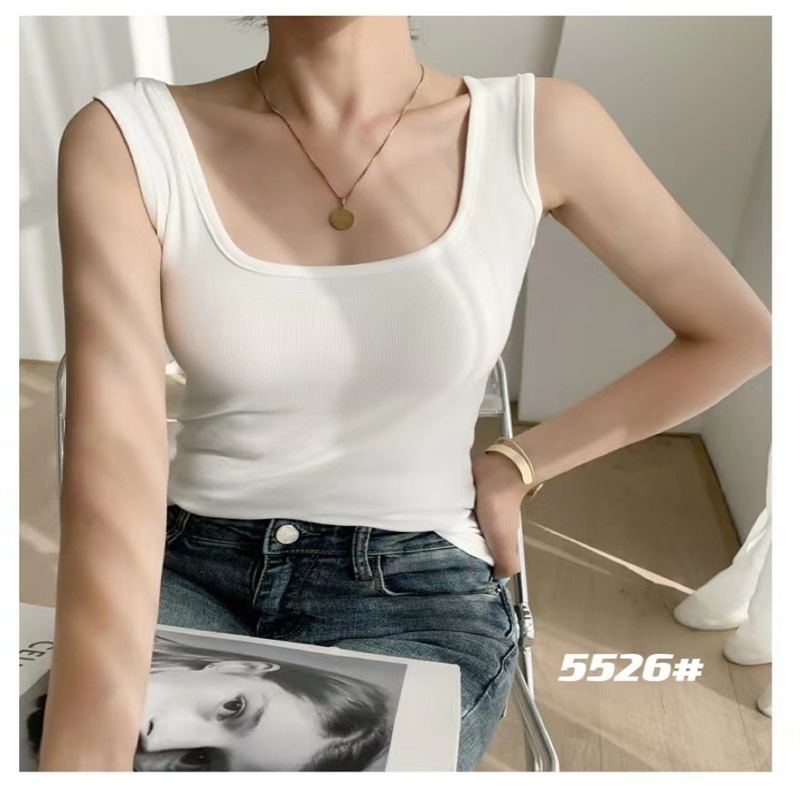 Tanki slim-fit bez rukava pleteni top s kvadratnim izrezom, jednobojan, viskoza-nijon smjesa, kratka duljina