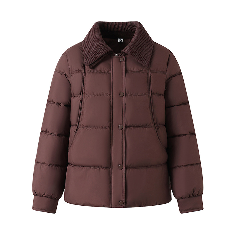 Motinai skirta poliesterio striukė su fleece pamušalu, priekyje užtrauktukas, storas, vienos spalvos, įprastas kirpimas