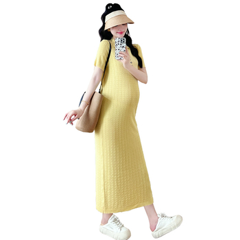 Trudnička haljina – ljetna tanka pletenina s polo ovratnikom, rukav 3/4, A-linija, midi duljina