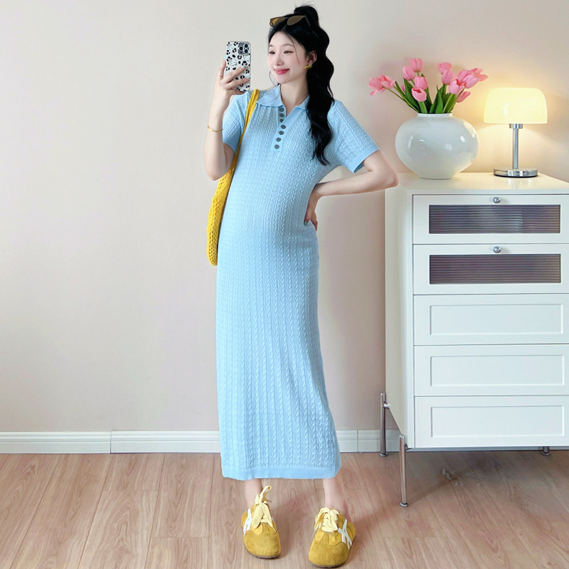 Trudnička haljina – ljetna tanka pletenina s polo ovratnikom, rukav 3/4, A-linija, midi duljina