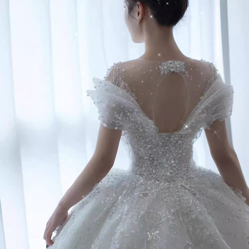 Vjenčana haljina s tutu suknjom, organza, 30–50% finih vlakana, bez rukava, struk srednji