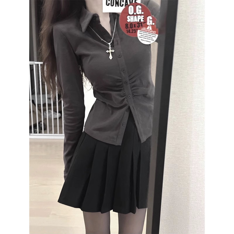 Dvije dijela set haljine s Polo ovratnikom, dugi princezasti rukavi, midi duljina haljine, PVC glavni materijal, proljeće 2024, umjetnički retro stil