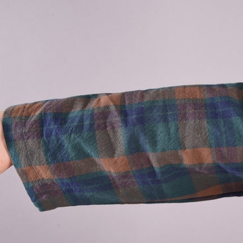 Haljina od pamuka i lana s kariranim uzorkom, duga A-linija silueta, polo ovratnik, vintage stil