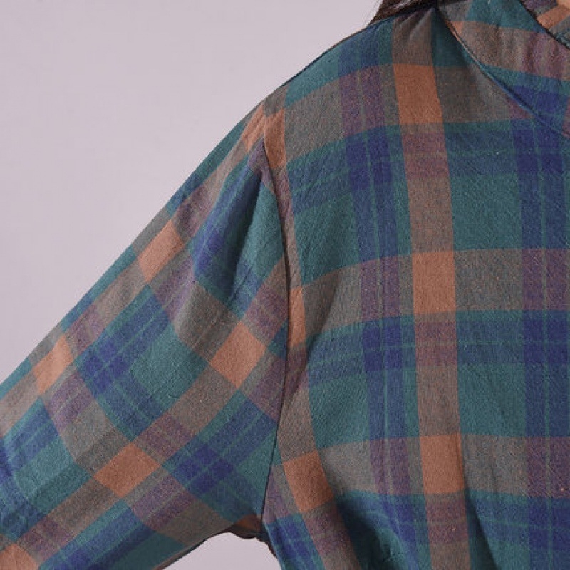 Haljina od pamuka i lana s kariranim uzorkom, duga A-linija silueta, polo ovratnik, vintage stil