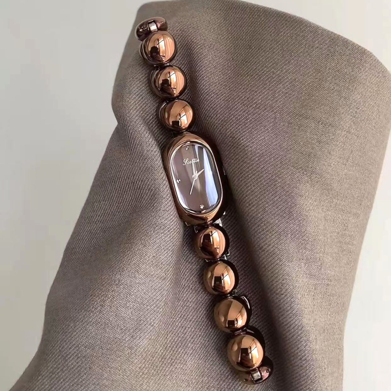 Scottie Shigodi 9731b Ženski ovalni kvarcni sat, Kvarcni mehanizam Shigodi, Ovalni brojčanik, Kućište od legure, Vodootporan do 30m