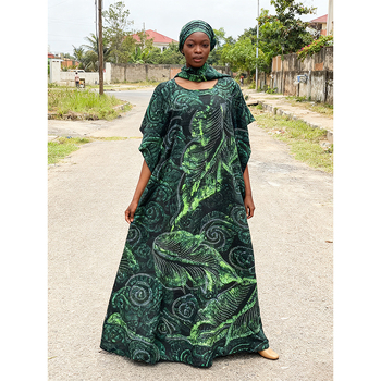 Ženska dugačka haljina sa štrasom, poliester-elastan tkanina, A-linijski kroj, okrugli izrez, rukavi 3/4